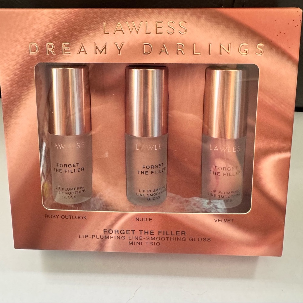 LAWLESS Forget The Filler Lip Gloss Trio - Dreamy Darlings - Picture 2 of 5
